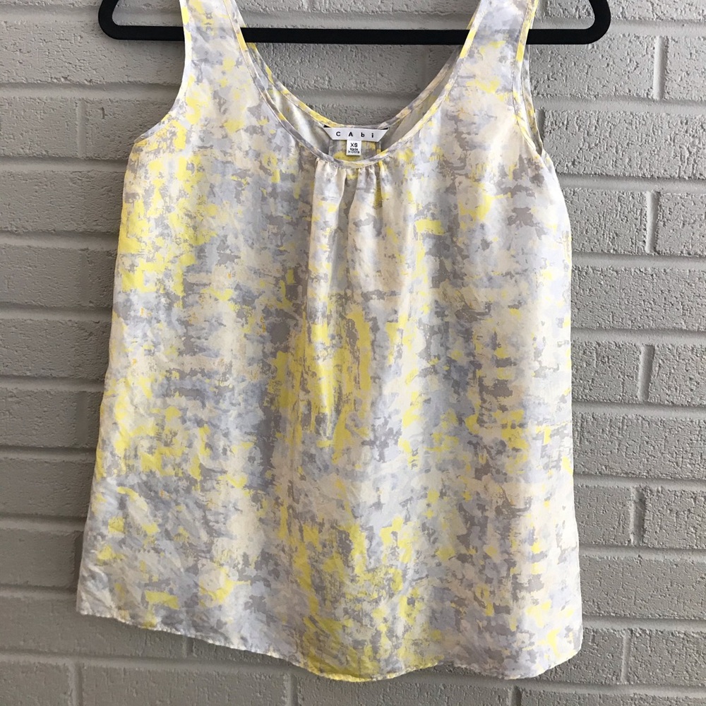CAbi gently worn sleeveless blouse.